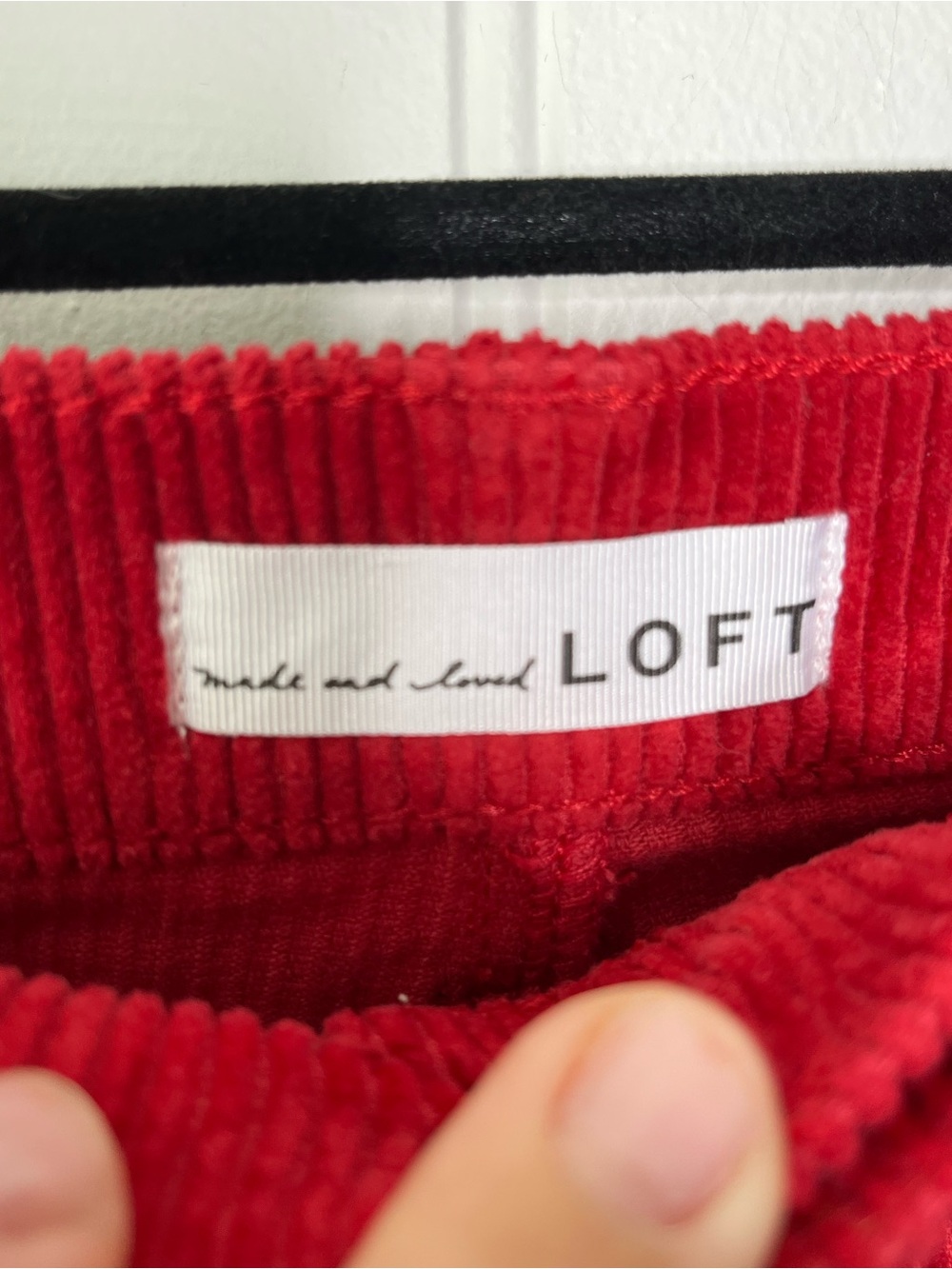 LOFT NWT Red Corduroy Slim Straight Leg Pants High Rise Festive Holiday Ribbed - Picture 2 of 4